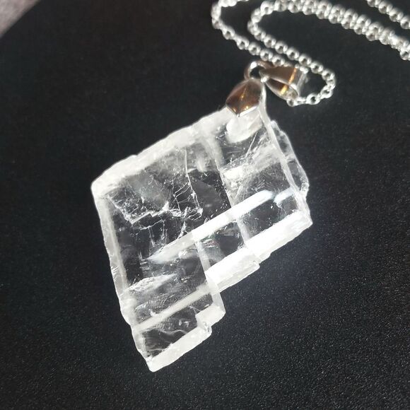 Optical Calcite Necklace Viking Sunstone Crystal Pendant - Picture 3 of 7